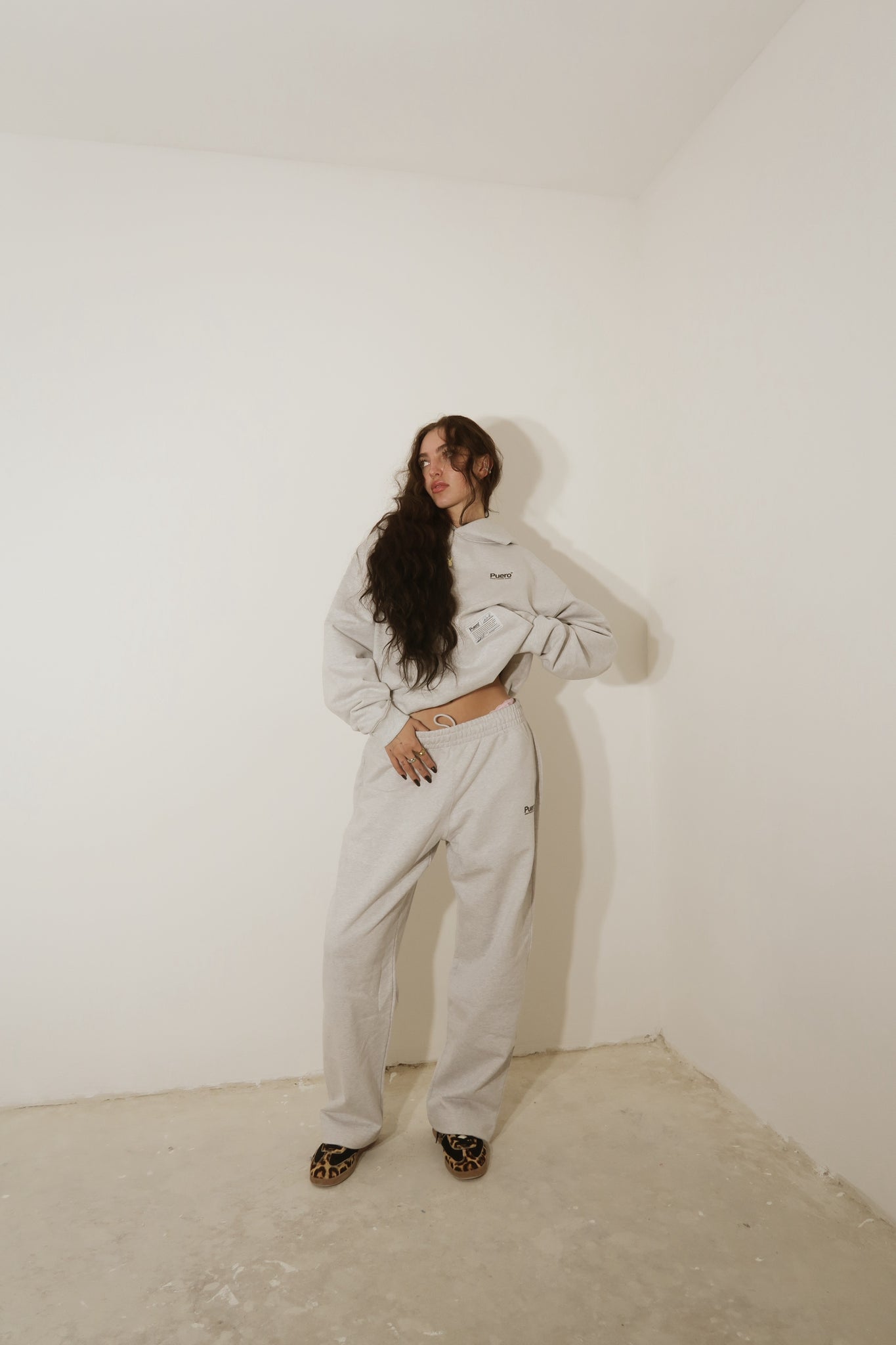 PUERO TRADEMARK – Heavy Sweatpants Vintage light Grey (Bio-Baumwolle, Baggie, Portugal)
