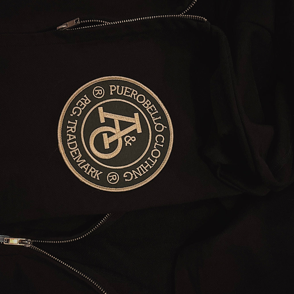 BLACK HEAVY ZIPPER